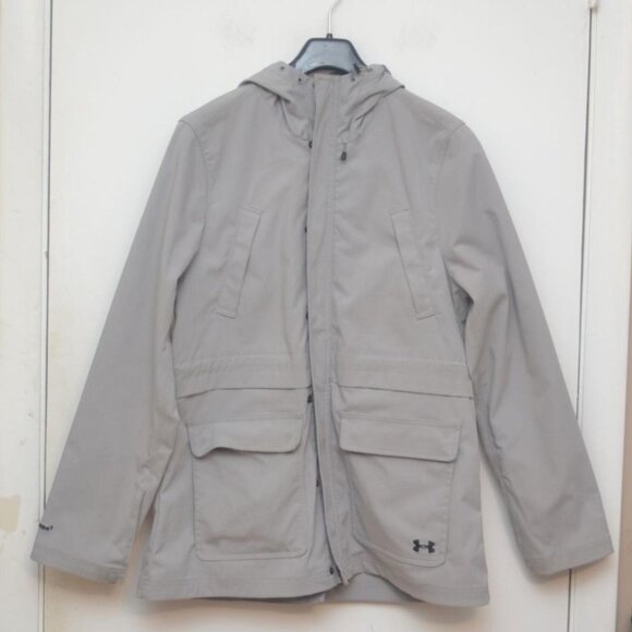 Under Armour Women's Ripstop Storm Jacket LARGE Pre Owned with Flaw - Picture 1 of 6
